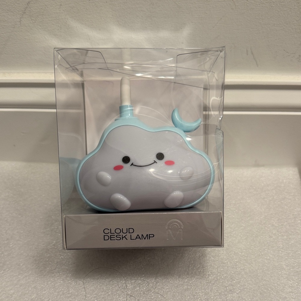 Cloud desk lamp usb rechargeable NIB